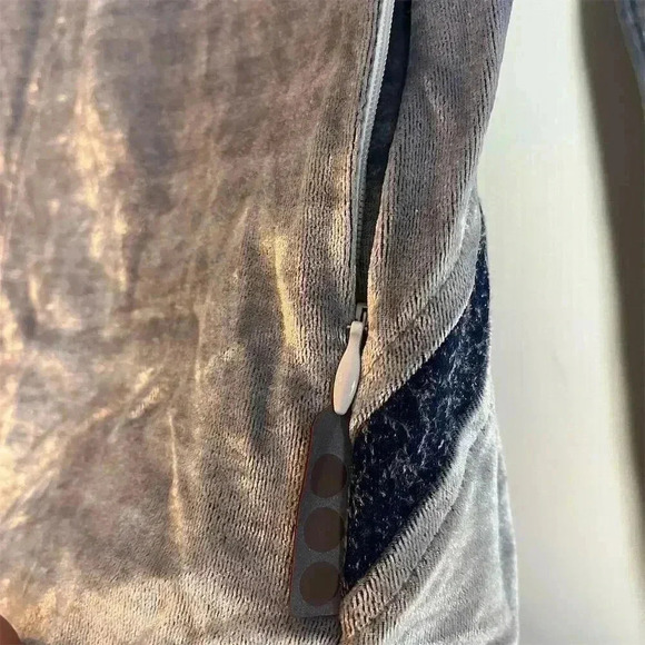 Castelli Men's Silver Long Sleeve Cycling Jersey Size M Lightweight - Picture 9 of 10